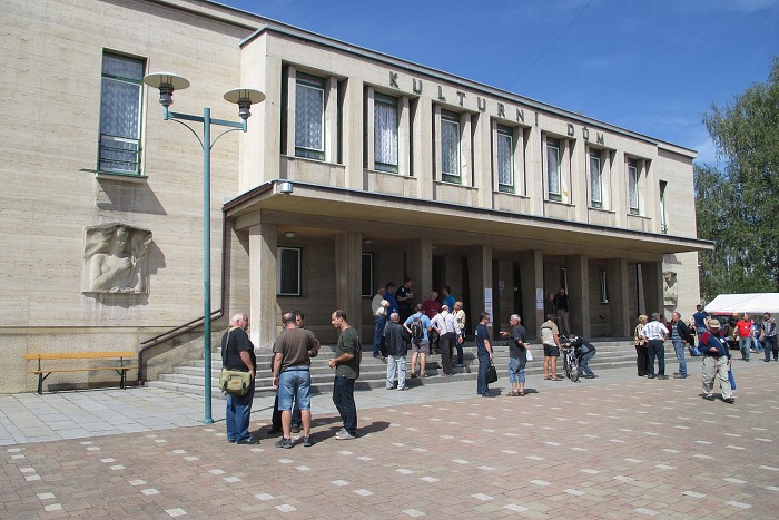 img00085.jpg