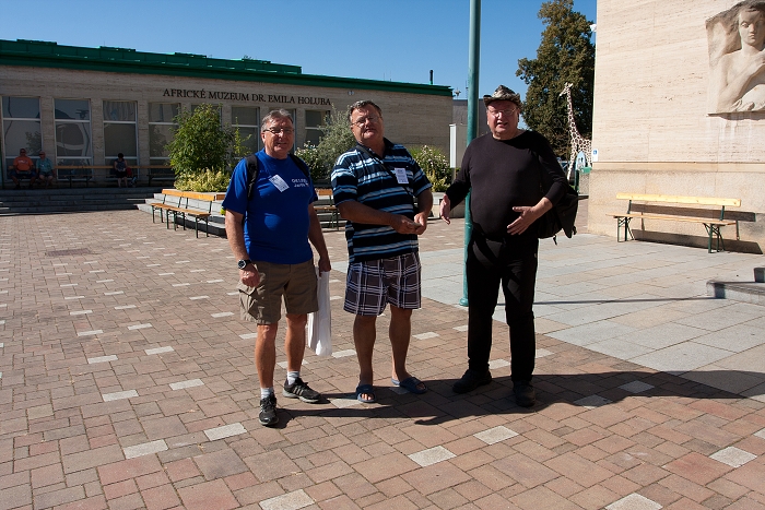 img00025.jpg