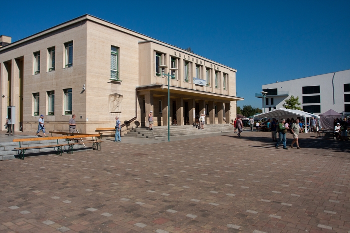 img00128.jpg