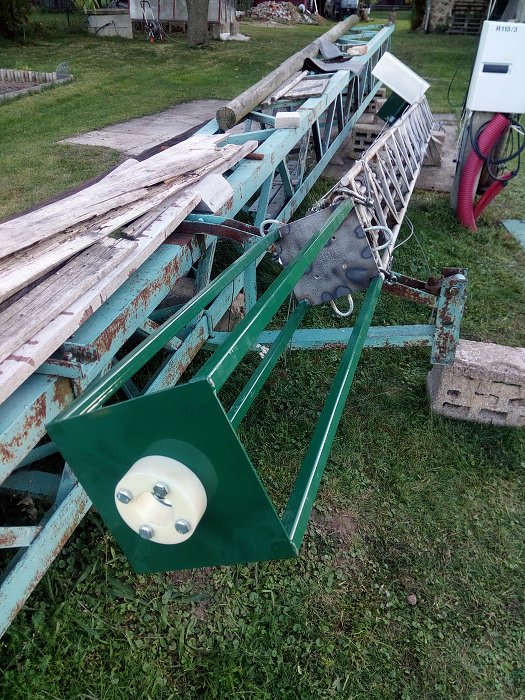 img00100.jpg